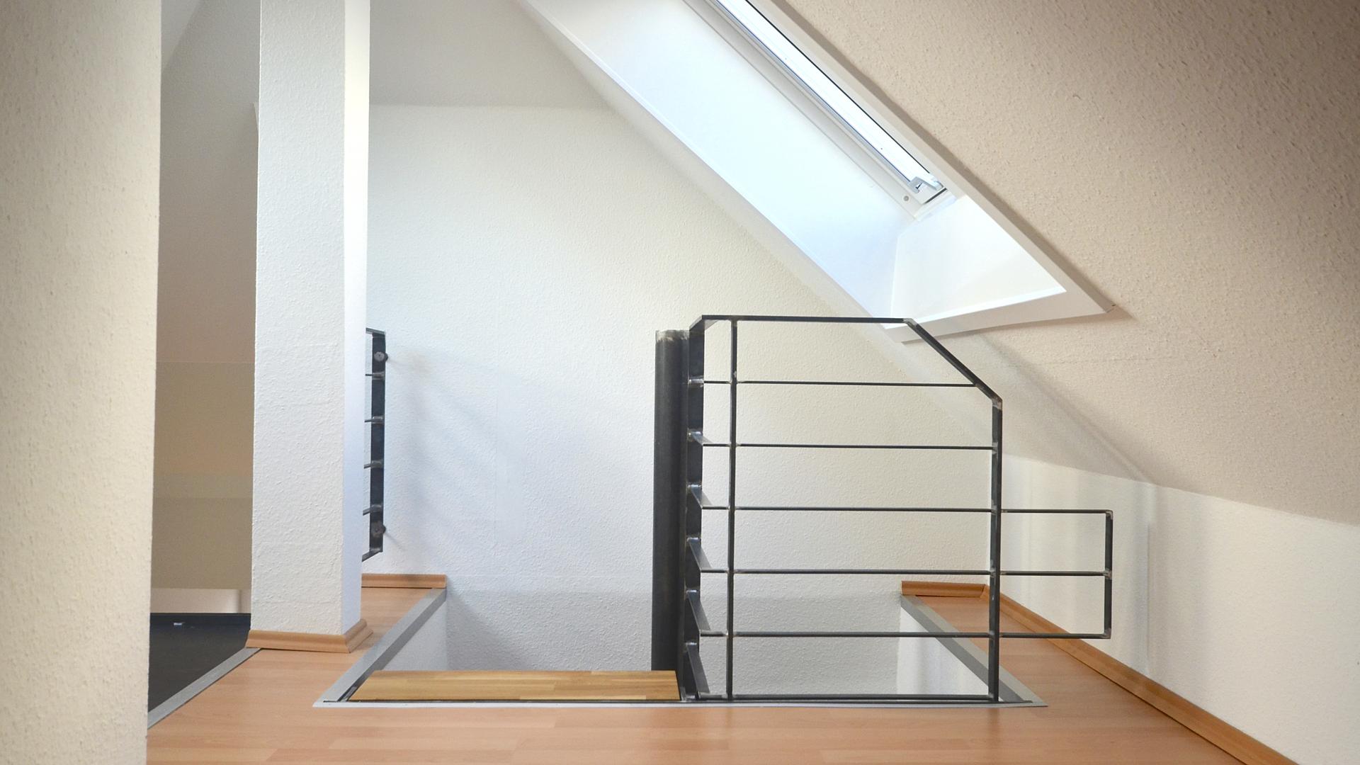 Bild: Treppenabgang des ausgebauten Raums