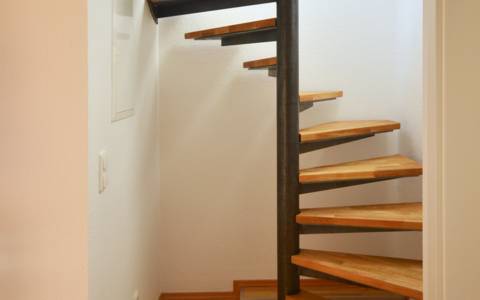 Bild: eingebaute Treppe
