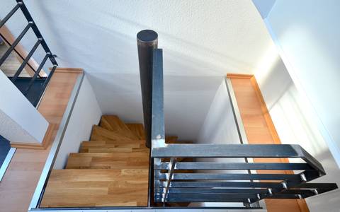Bild: Treppenabgang des ausgebauten Raums
