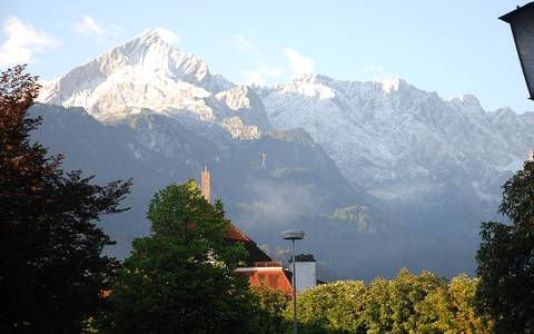 Bild: Blick Richtung Zugspitze